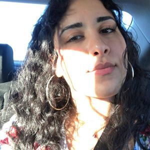 Meet your Posher, Samira